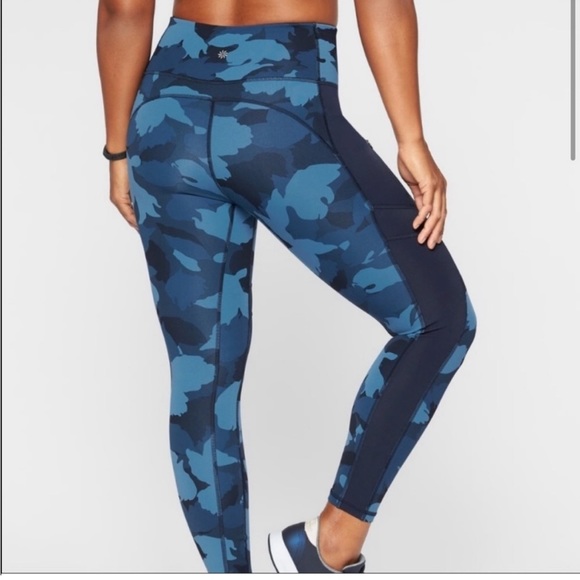 Athleta Blue All In Camo 7/8 Tight Pant - S - Picture 2 of 11